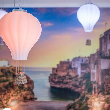 Finestra Sul Porto Apartment Bari Bagian luar foto